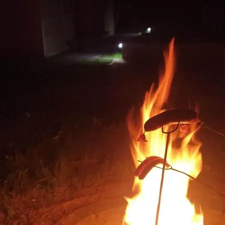 Nad Jeziorem Apartman *